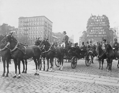 La procesión asociada con la dedicación de la Tumba de Grant en Riverside Drive, presumiblemente el 27 de abril de 1897, Nueva York de Byron Company